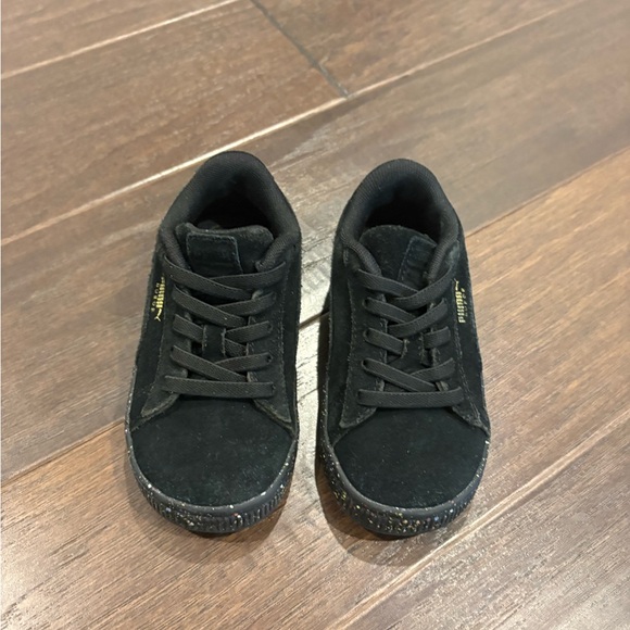 Puma Black Suede Sneakers with Speckled colorful sole - Picture 1 of 3